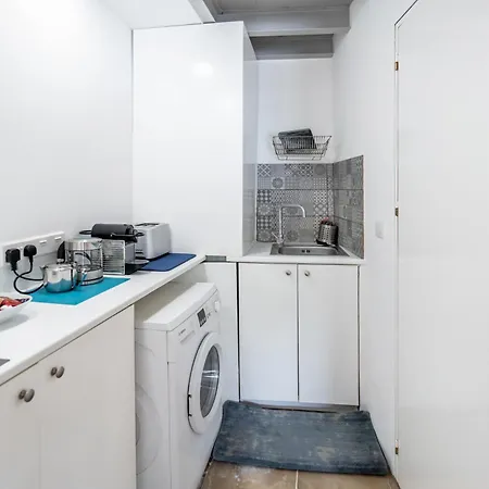 Apartment To Hani - Kamara