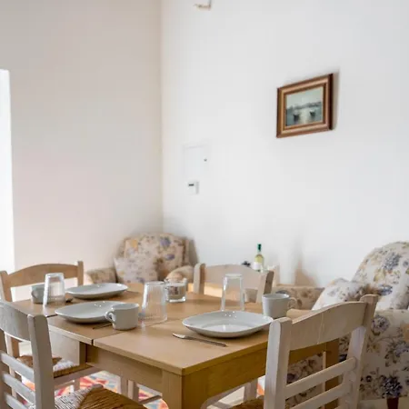 아파트 To Hani - Kamara *